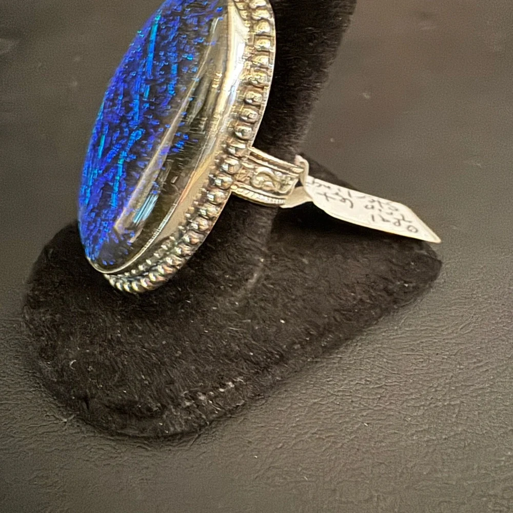Oval Iridescent opal triplet Blue Green Ring set in‎ Sterling silver